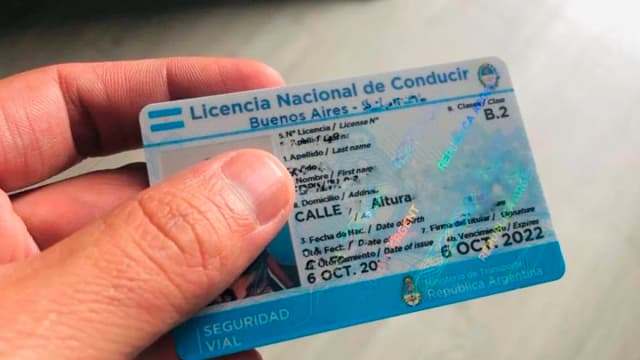 Descargar documento con los requisitos necesarios para la obtención de la licencia de conducir.