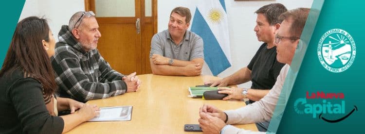 Imagen de la noticia que habla sobre: RAWSON: PRESENTAN PROYECTO PARA INSTALAR FÁBRICA DE CALZADOS Y GENERAR CAPACITACIÓN LOCAL