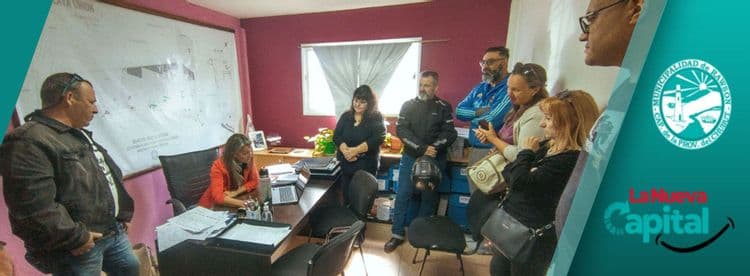 Imagen de la noticia que habla sobre: RAWSON: MUNICIPIO Y VECINOS COORDINAN NUEVAS OBRAS DE ADOQUINADO EN EL ÁREA 12